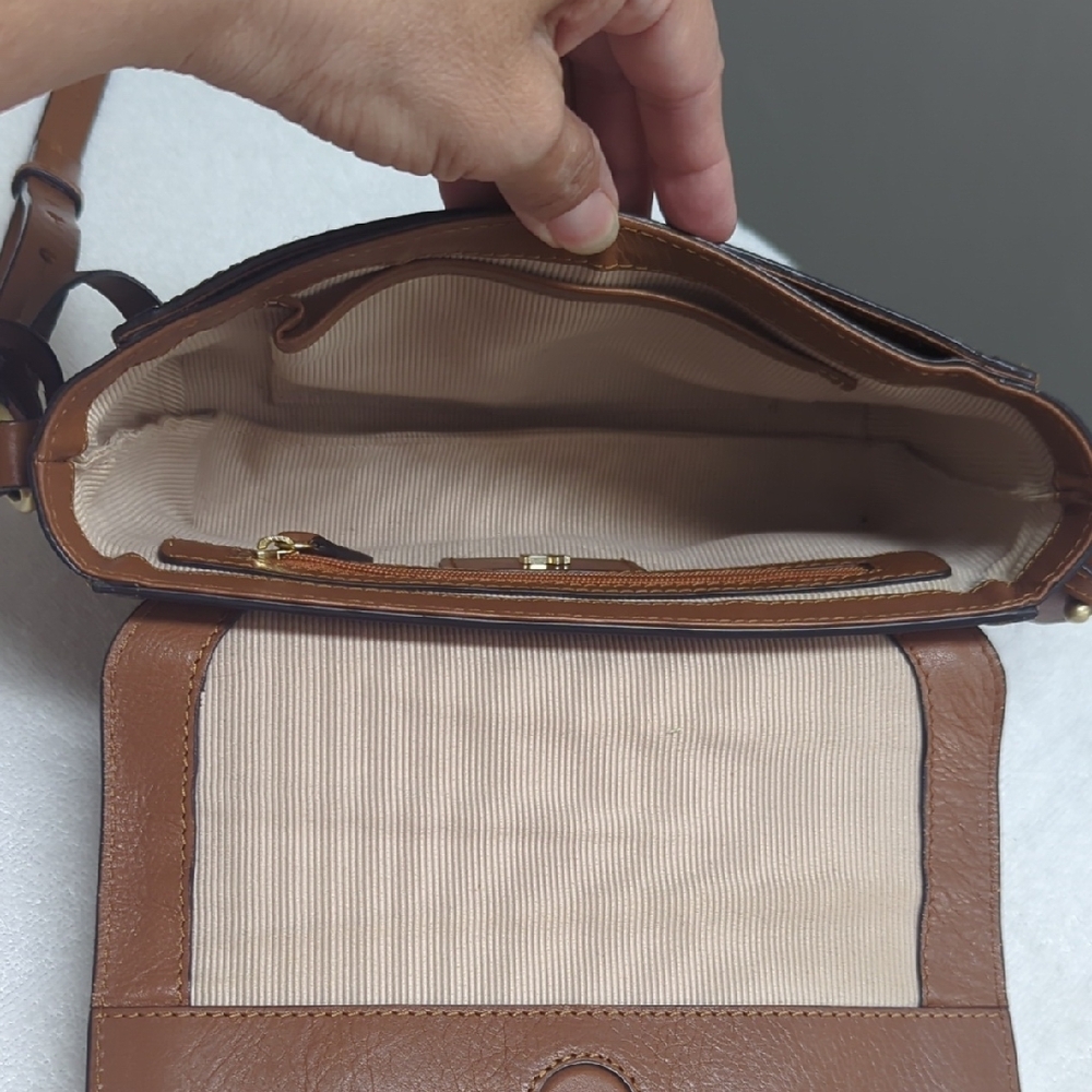 RADLEY LONDON Sandler Street Flapover Crossbody Bag - Picture 3 of 4